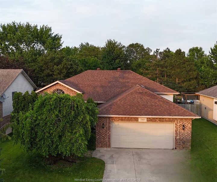 248 Willowwood Drive  Lakeshore ON N0R 1A0 photo