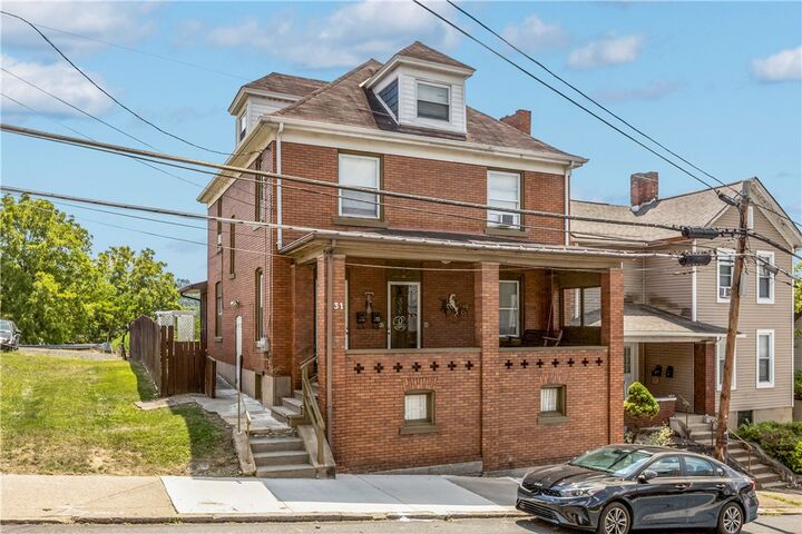 Property Photo: 31 W College St PA 15317