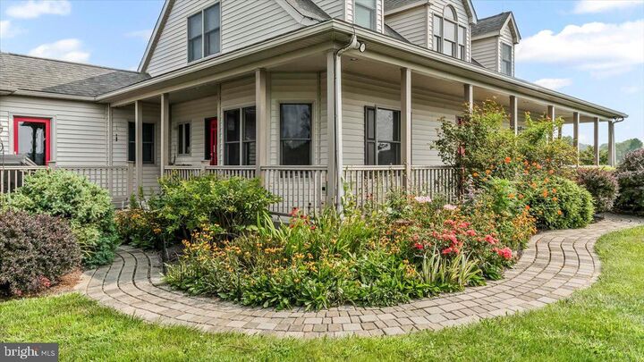 Property Photo:  67 Fairview Lane  PA 19350 