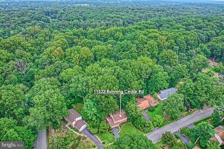 11522 Running Cedar Road  Reston VA 20191 photo