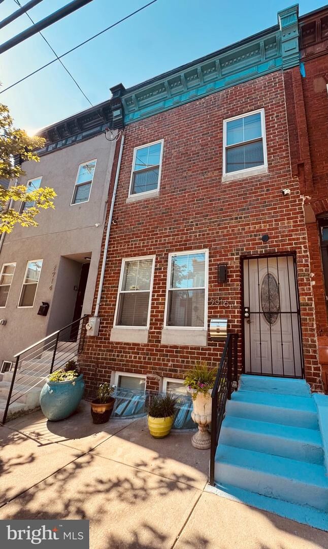 2916 W Thompson Street  Philadelphia PA 19121 photo