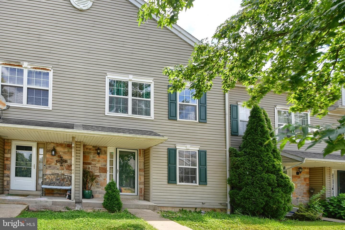 Property Photo: 28 Bryant Drive PA 18944