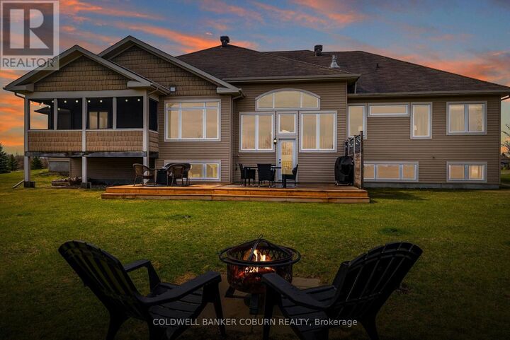 Property Photo:  270 West Lake Circle  ON K0A 1L0 
