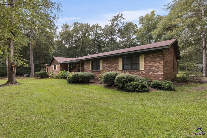 Property Photo:  562 W Anderson Street  GA 31068 
