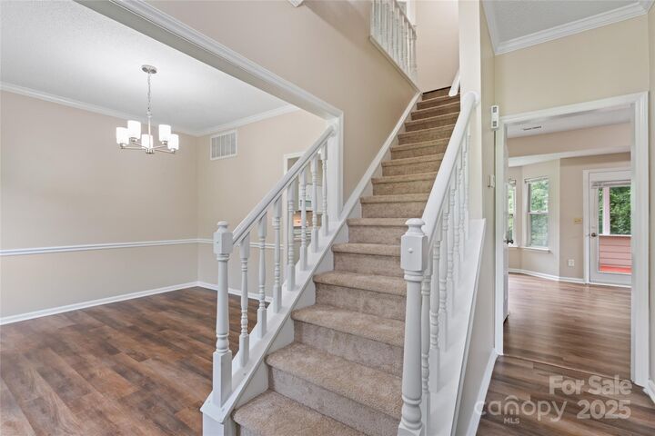 Property Photo:  2813 Silkstream Lane  NC 28262 