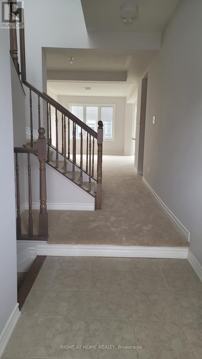 Property Photo: 713 Perseus Avenue ON K2J 3V5