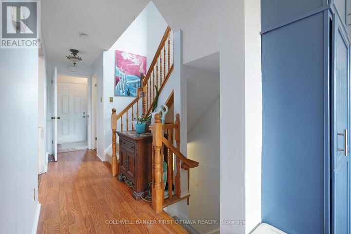 Property Photo:  46A West Medhurst Drive  ON K2G 4V2 