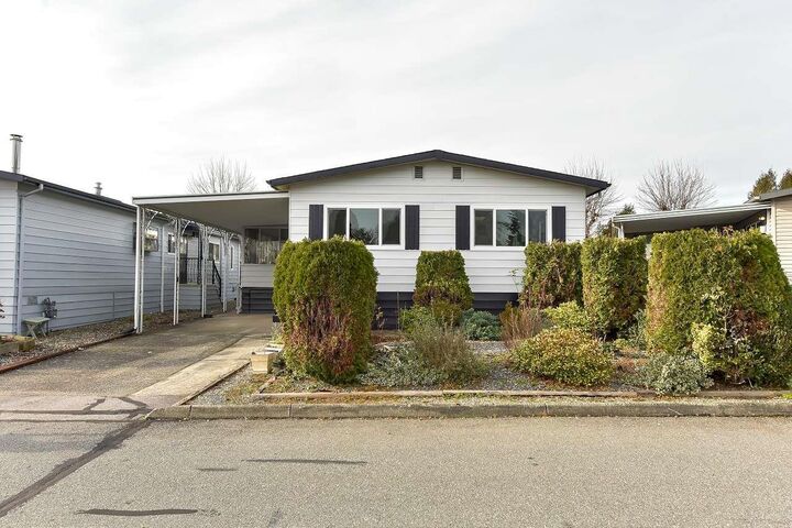 Property Photo: 1640 162 5 BC V4A 6Y9