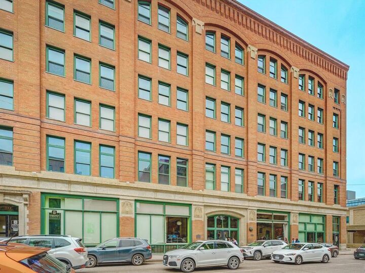110 Princess Street  Winnipeg MB R3B 1K7 photo