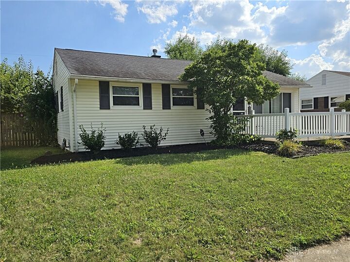 Property Photo: 5420 Ferngrove Drive OH 45432