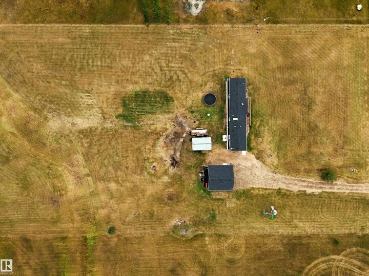 Property Photo: 42 Richfield Road AB T0G 1L2