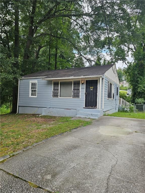 Property Photo:  2293 Ewing Street SW  GA 30331 
