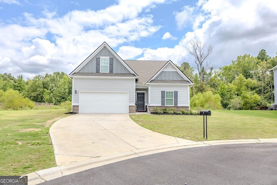 Property Photo:  3 Oak Ridge Court NE  GA 30165 