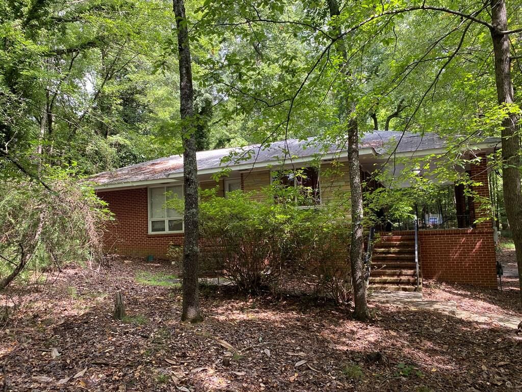 Property Photo:  907 Double Churches Road  GA 31904