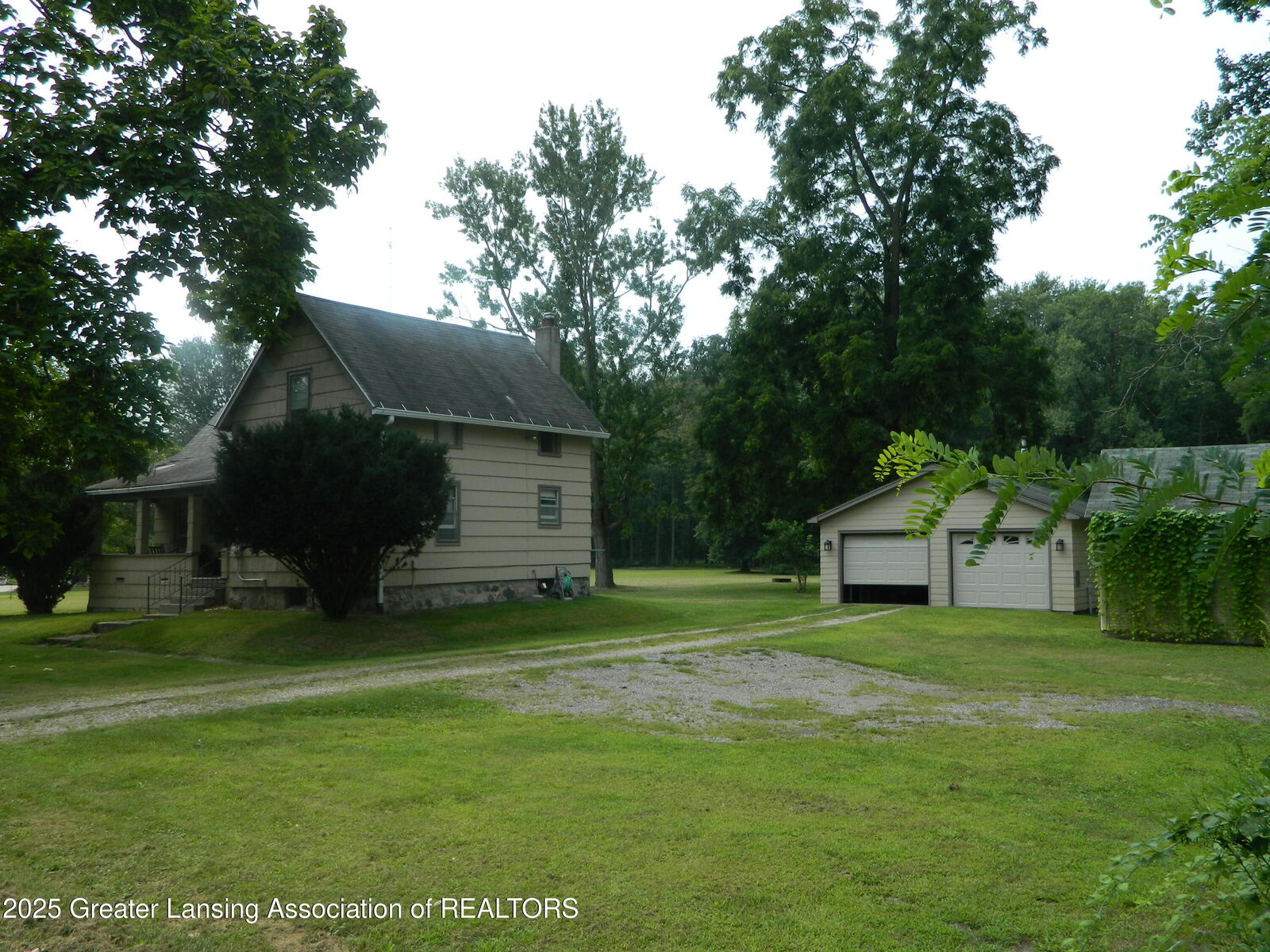 Property Photo: 2437 Eifert Road MI 48842