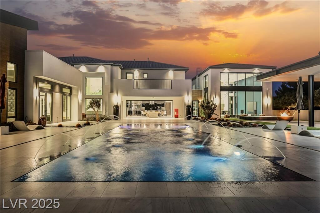 Property Photo: 7815 West La Madre Way NV 89149