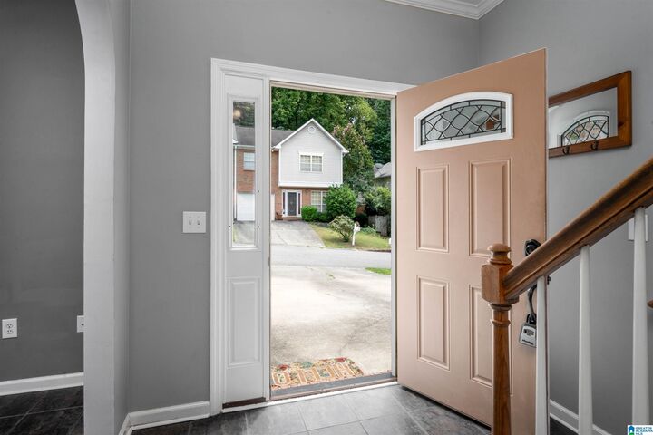 Property Photo: 111 Windsor Ridge Drive AL 35124