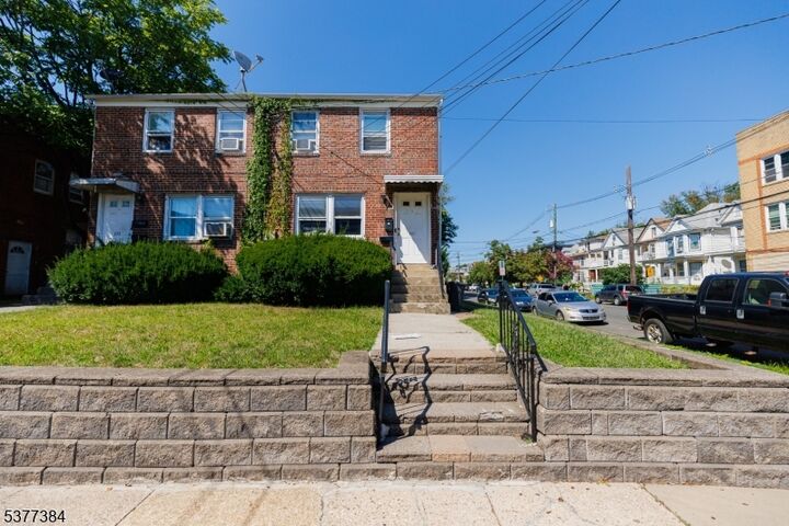 801 Garden St  Elizabeth City NJ 07202 photo