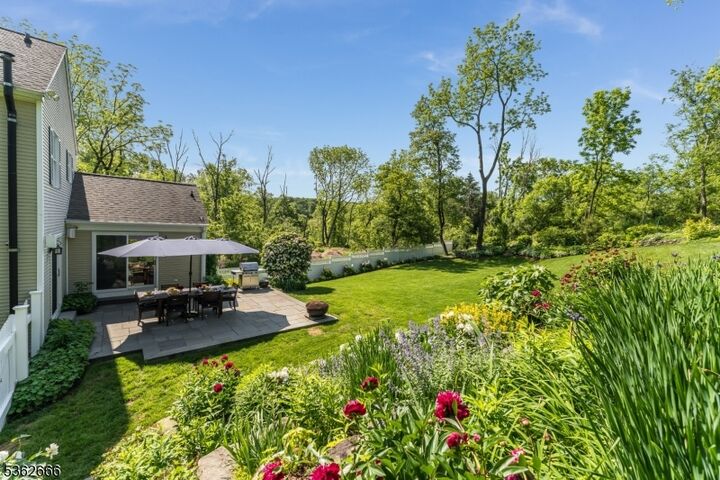 Property Photo: 426 Pittstown Rd NJ 08867