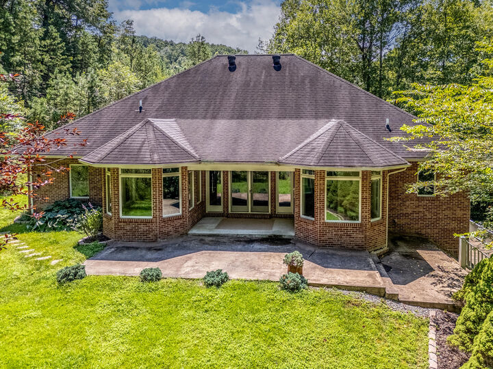 Property Photo:  95 Sylva Drive  KY 40351 
