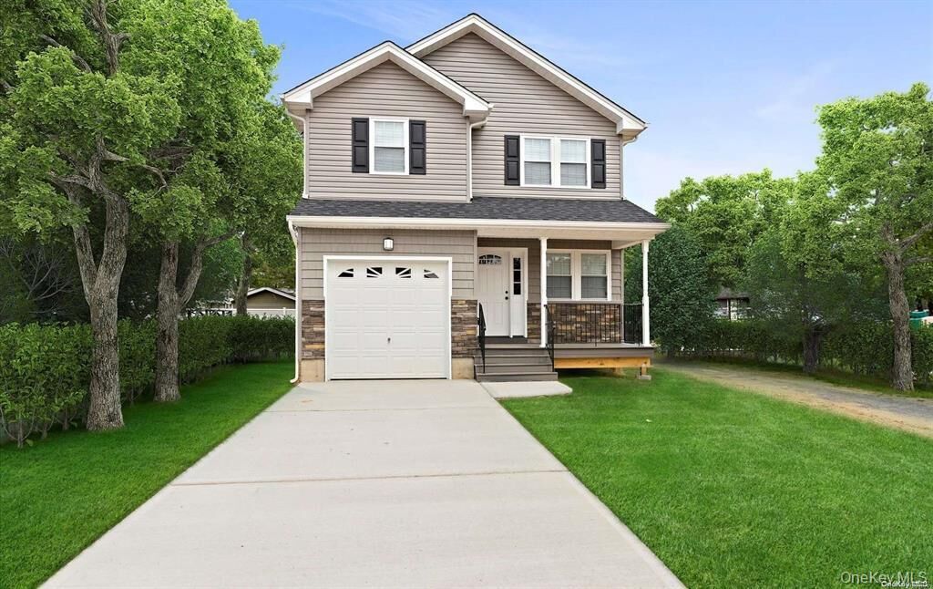 Property Photo:  2891 Grant Avenue  NY 10547 