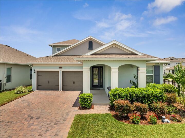 Property Photo:  19041 Blueleaf Street  FL 32827