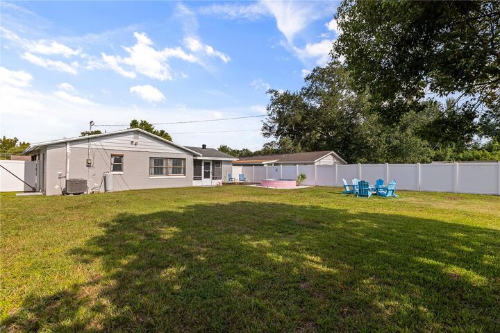 Property Photo:  307 Tennessee Avenue  FL 34769 