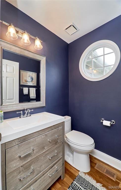 Property Photo:  16928 Kingstowne Place Drive  MO 63011 
