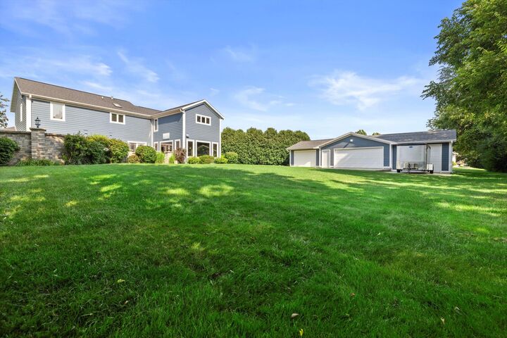 Property Photo: 3929 Southwood Dr WI 53403