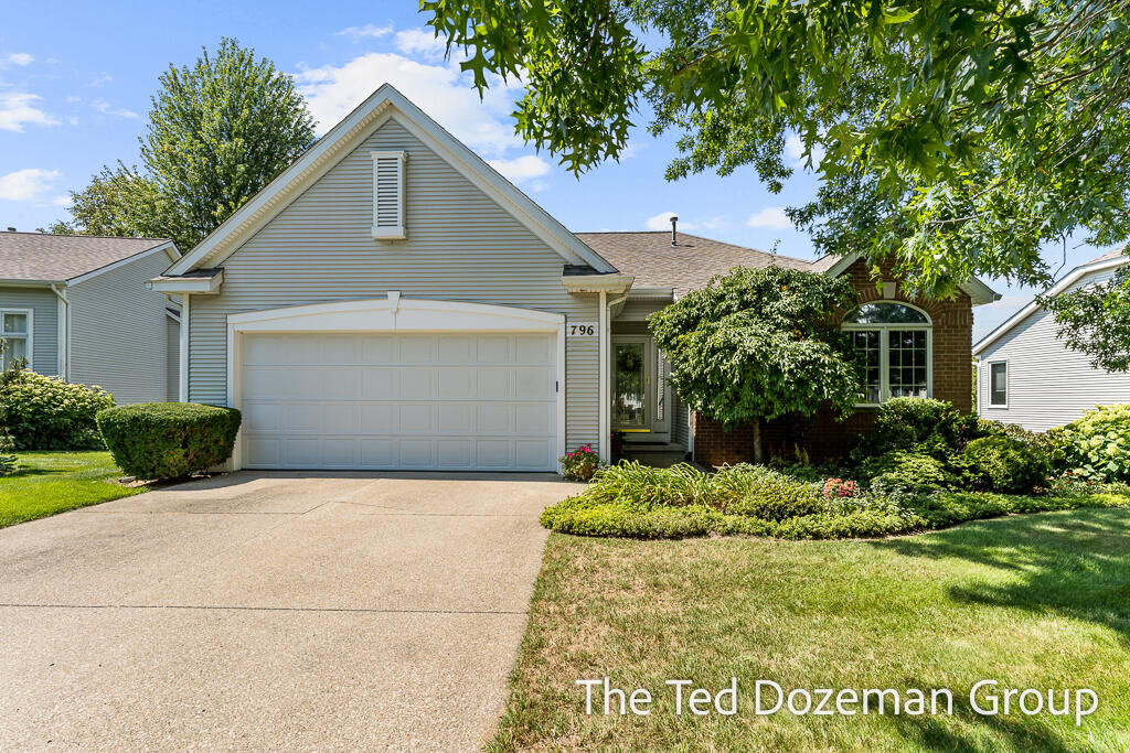 Property Photo: 796 Holly Creek Drive MI 49423