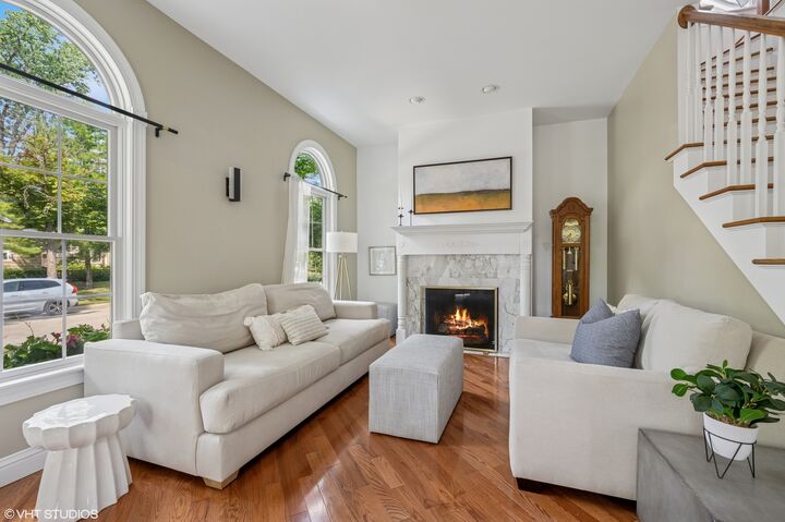 Property Photo: 2433 Cowper Avenue IL 60201