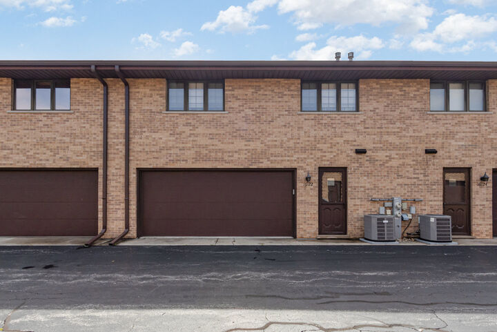 Property Photo:  16122 Pine Drive 0  IL 60477 