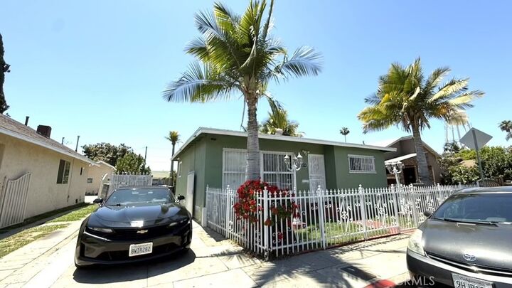 Property Photo:  2224 Mortimer Street  CA 90255 