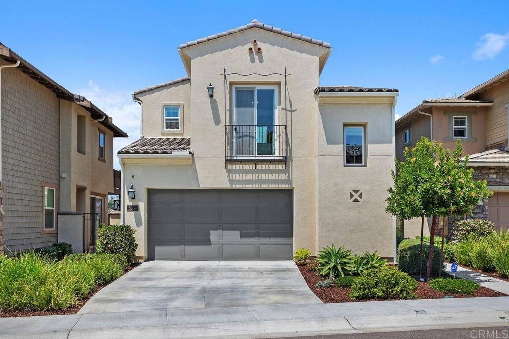 Property Photo:  3046 Villeta Ave  CA 92010 