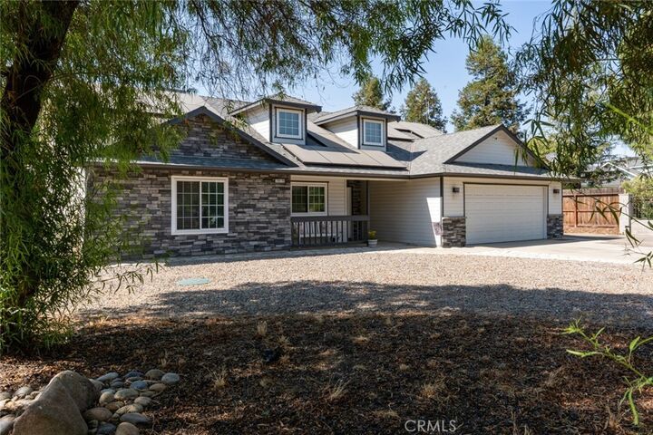 Property Photo:  29578 Diane Way  CA 93638 