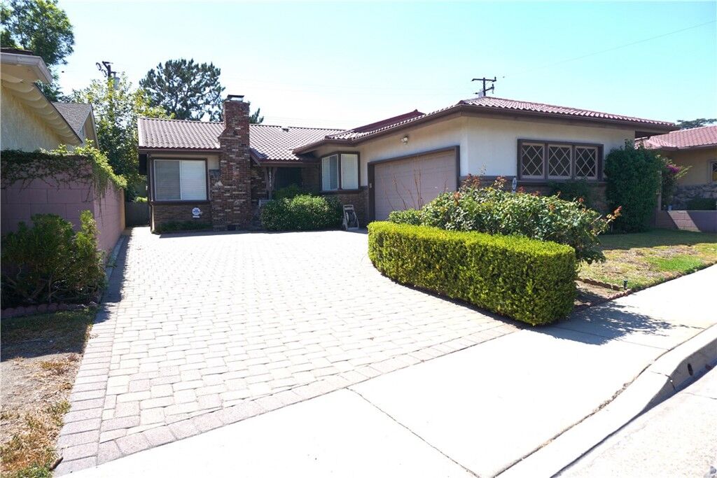 Property Photo: 6523 Kauffman Avenue CA 91007
