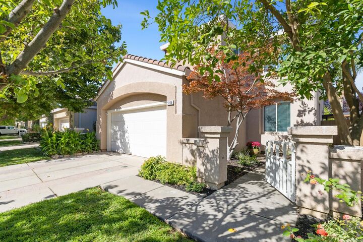 Property Photo:  9146 W Laguna Way  CA 95758 