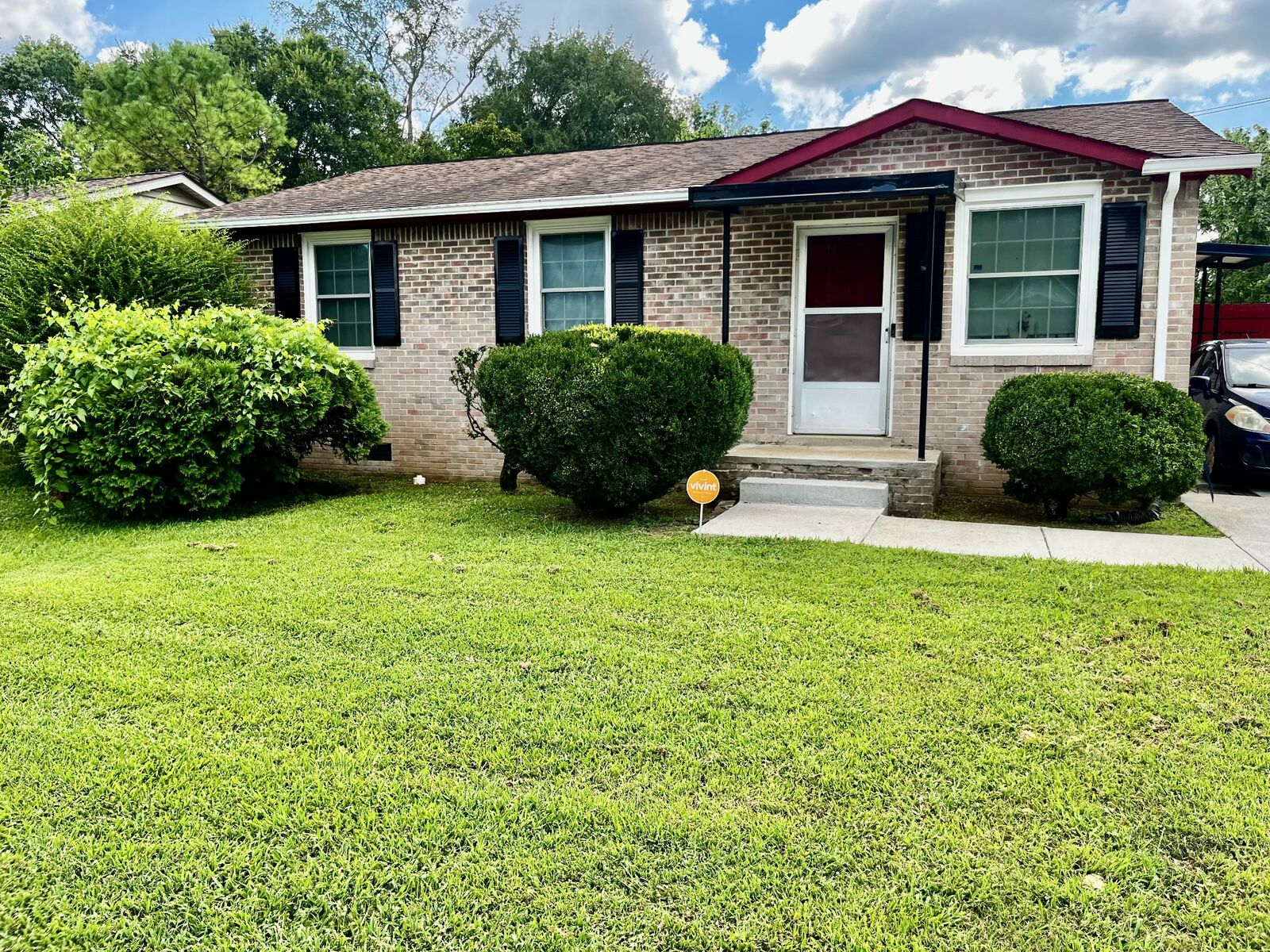 Property Photo:  302 Jackson St  TN 37130 