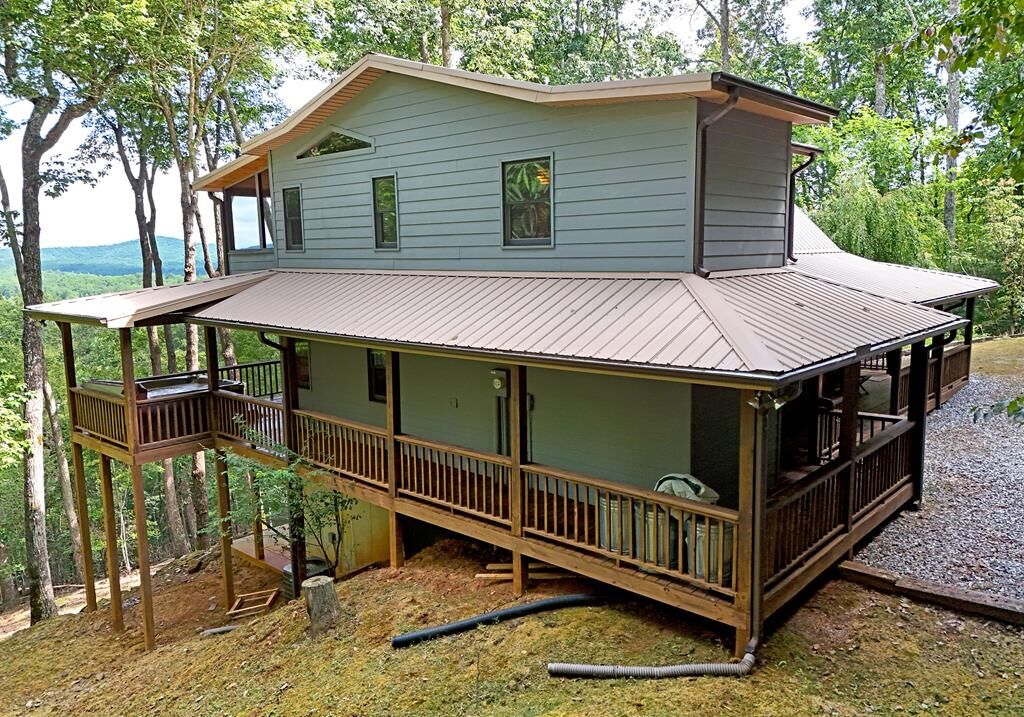 Property Photo: 594 High Country Lane GA 30560