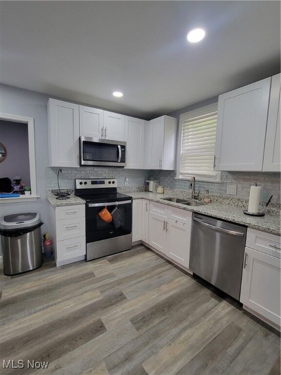 Property Photo: 1503 Oakmount Road OH 44121