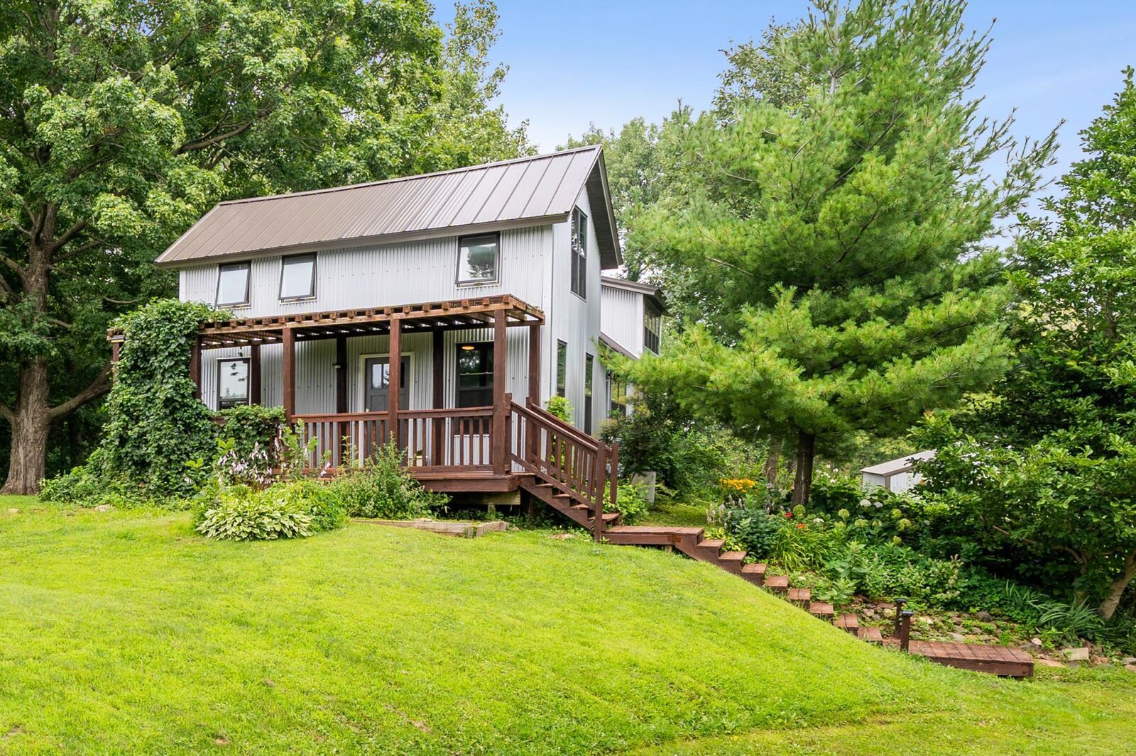 Property Photo: W8504 690th Avenue WI 54022