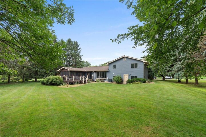 Property Photo: 1376 Valley Creek Drive WI 54017