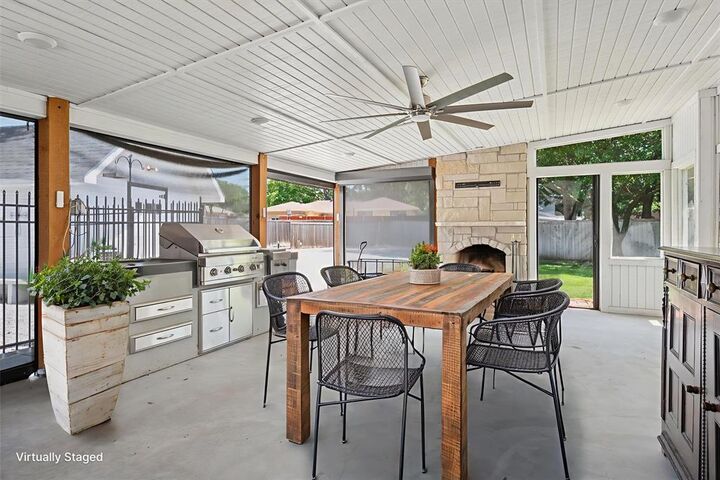 Property Photo:  2801 Elmcrest Circle  TX 75075 