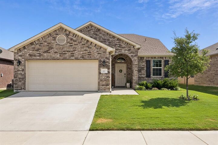 337 Emerald Creek Drive  Fort Worth TX 76131 photo