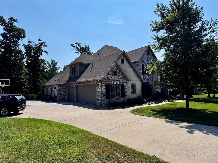 Property Photo: 1312 Royal Avenue AR 72719