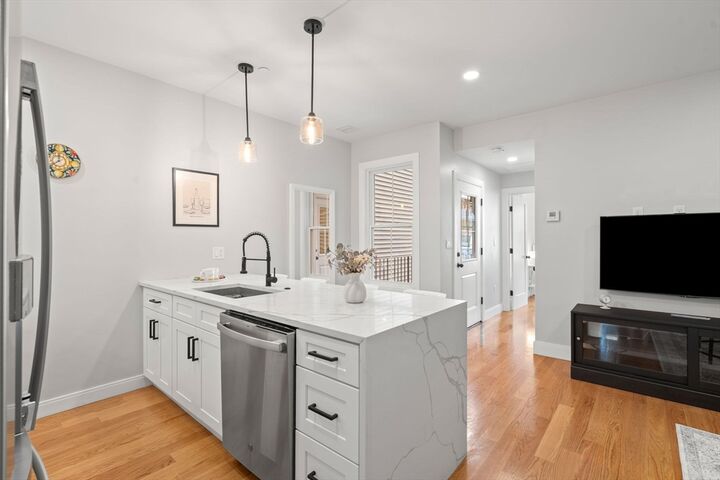Property Photo:  174 W 7th St. 2  MA 02127 