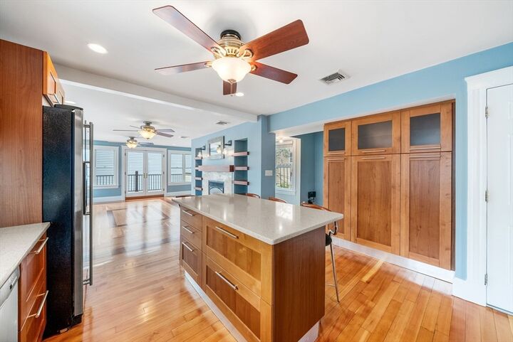 Property Photo:  779 E 6th St 3  MA 02127 