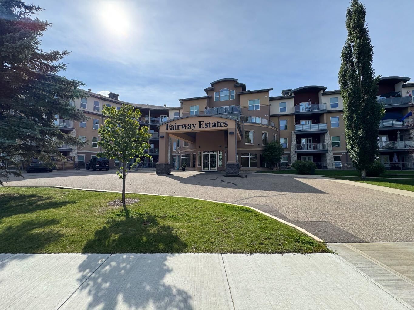 Property Photo:  5040 53 Street 203  AB T4S 0A1 