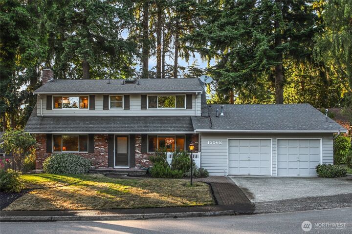 15068 NE 13th Street  Bellevue WA 98007 photo