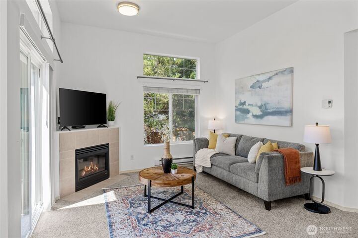 Property Photo: 14007 69th Drive SE R2 WA 98296